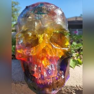 Full scale resin skull